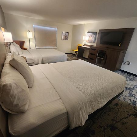 La Quinta By Wyndham Milwaukee Sw New Berlin Ξενοδοχείο Εξωτερικό φωτογραφία