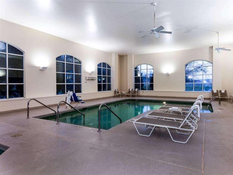 La Quinta By Wyndham Milwaukee Sw New Berlin Ξενοδοχείο Εξωτερικό φωτογραφία