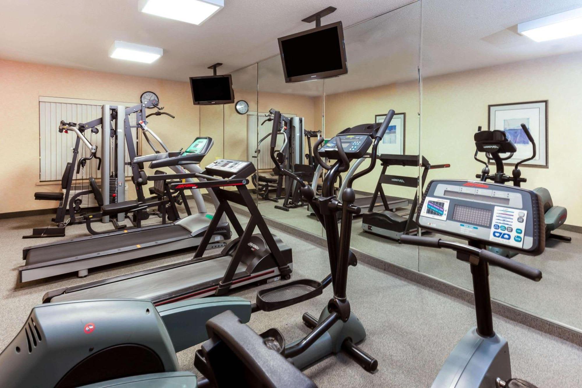 La Quinta By Wyndham Milwaukee Sw New Berlin Ξενοδοχείο Εξωτερικό φωτογραφία
